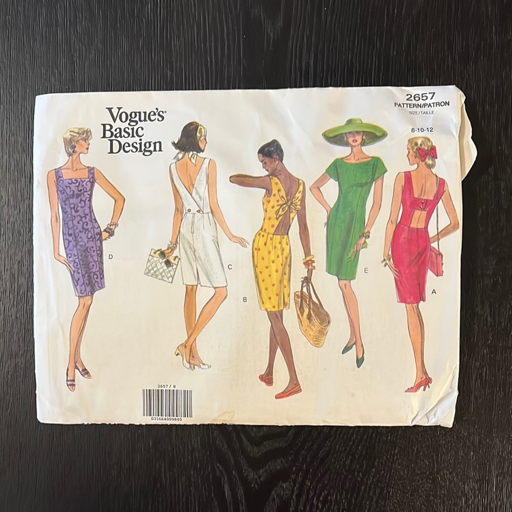Vintage Dress Sewing Pattern: Vogue’s Basic Design
